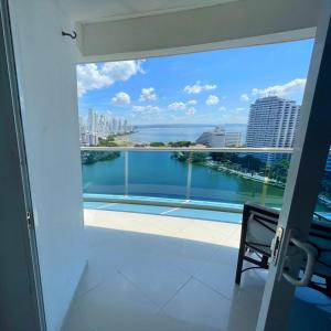 Apartamento en Cartagena con Espectacular Vista en El Laguito Bocagrande
