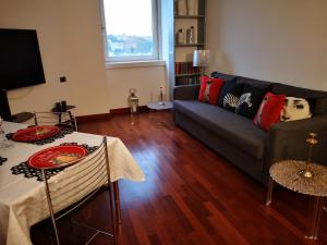 Suite Lambruschini central with top city view - Free covered parking