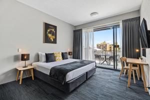 Gilligans Hotel & Resort Cairns