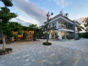 Tản Đà Lake View Ba Vì - Venue Travel