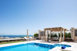 Agapi Villas I & II, Seaside Retreats with Pool & BBQ, By ThinkVilla
