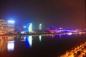 Pazhou River Class Apartment