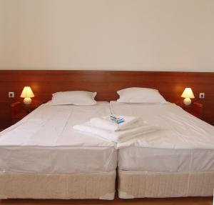 Studio with Balcony (3 Adults)  room in Kasandra Aparthotel