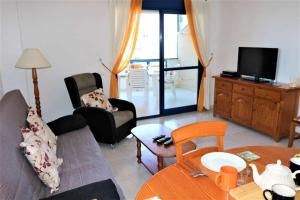 25D TB 2ª línea de playa con vistas al mar