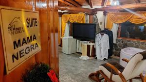 Hotel Maderanegra By Huasicama