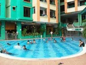 Marina Cove Resort