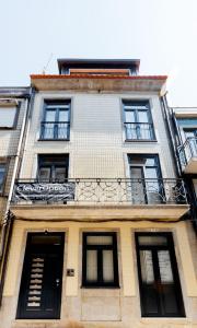 Porto Downtown Studio with Balcony