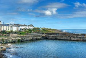 Pol!cehouse Cottages, Embleton