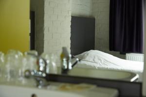 Two-Bedroom Apartment room in Focus Budget