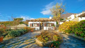 Classic House with view on Pagasitikos Gulf  room in Chrissi Nefeli