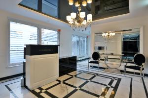 Platinum Tartaczna Apartments by Renters