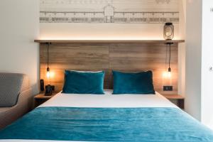 Hotels Hotel des Halles : photos des chambres