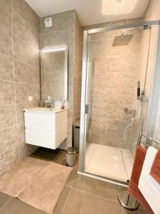 Appartements Naos YourHostHelper : photos des chambres