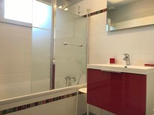 Maison Neuve en Bord de Mer avec Jardin Boisé, Wifi, et Équipements Complets - FR-1-306-1096