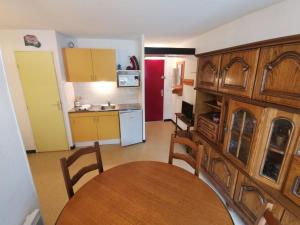 Appartements Boost Your Immo Aurans Reallon 232A : photos des chambres