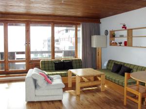 Studio Résidence Dixence-10 by Interhome