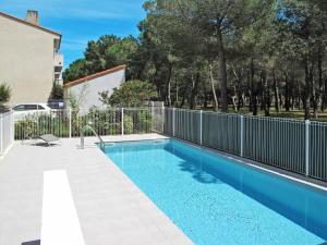Apartment Les Pins Parasols-1 by Interhome