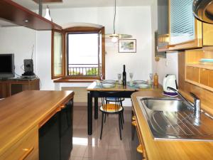Apartment Lili-2 by Interhome