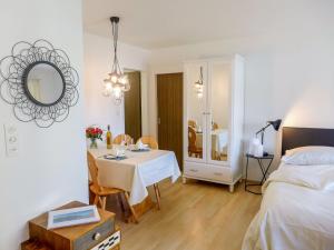 Apartment Chesa Ova Cotschna 303 by Interhome