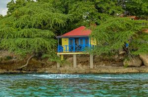Calabash Bay P A, Treasure Beach, St Elizabeth, Jamaica.