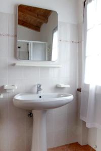 Apartment La Tartufaia-1 by Interhome