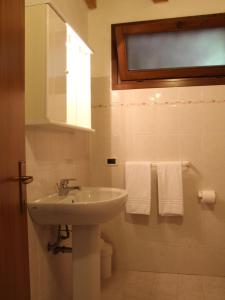 Apartment La Tartufaia-2 by Interhome