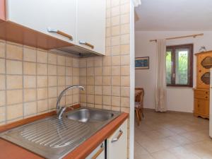 Holiday Home Valle degli Oleandri - REI185 by Interhome