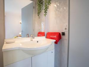 Appartements Apartment Cristobal by Interhome : photos des chambres