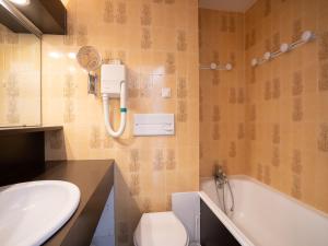 Apartment Le Borsat - Val Claret-4 by Interhome