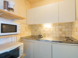 Appartements Apartment Lunik Orion-29 by Interhome : photos des chambres