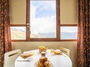 Studio Vostok Zodiaque-34 by Interhome