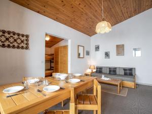 Apartment Jettay Aigle 17 by Interhome