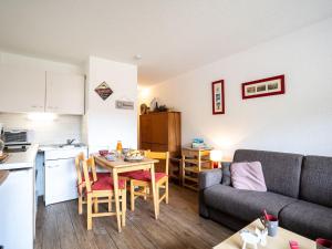 Apartment Asters 318 Bâtiment A1 by Interhome