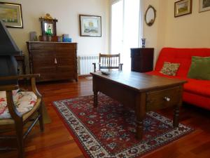 Apartment Olot by Interhome