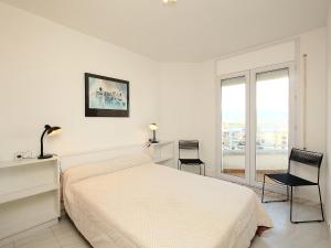 Apartment Club Nautic 2 by Interhome