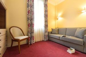 Hotels Hotel Spa Thermalia : Chambre Triple Supérieure (2 Adultes + 1 Enfant) 