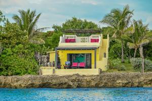 Calabash Bay P A, Treasure Beach, St Elizabeth, Jamaica.