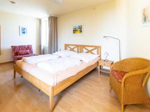 Apartment Ferienwohnpark Immenstaad-1 by Interhome