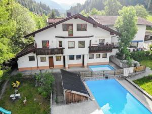 Apartment Ferien 1 by Interhome