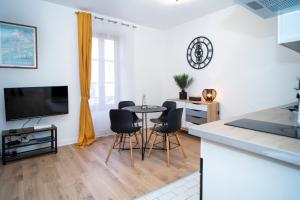 Appartements ONLOC - Agreable Appart Centre Ville - 2 pers - Parking : photos des chambres