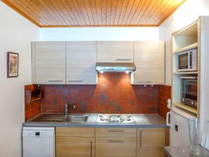Apartment Le Bois du Bouchet-5 by Interhome