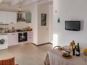 Apartment Cava Larica by Interhome