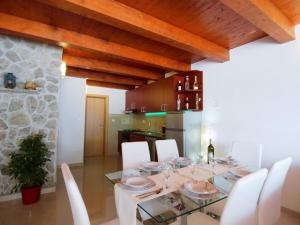Holiday Home Villa Sandra by Interhome