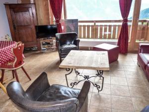 Apartment Fénestral 301 by Interhome