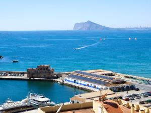 Apartment Turquesa Beach 03 by Interhome