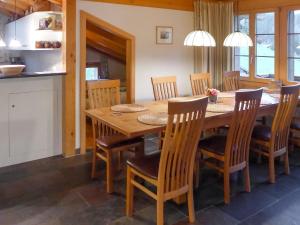 Apartment Chalet Pfingsteggblick by Interhome