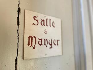 Hotels Logis Hotel Ancien Grand Seminaire : photos des chambres