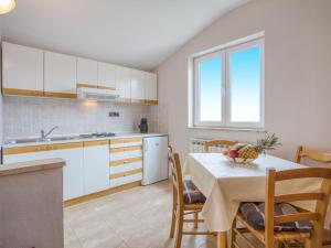 Apartment Daria-4 by Interhome 