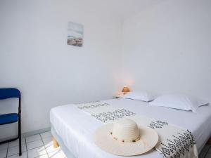 Apartment Domaine de la Greve by Interhome