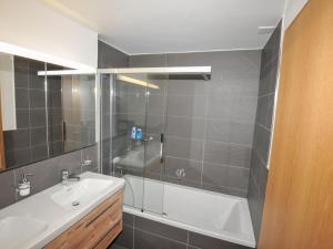 Apartment Blauherd by Interhome